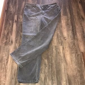 COLDWATER CREEK Light Wash Black PLUS JEANS~sz 16